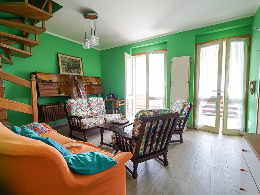 Immagine 24 di Villa in vendita  in VIA COLLE DI SOGNO a Carenno