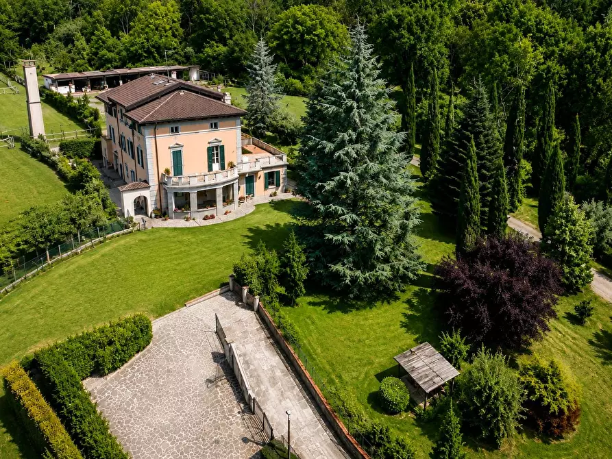 Immagine 1 di Villa in vendita  in Via Mirabella 17 a Ardesio