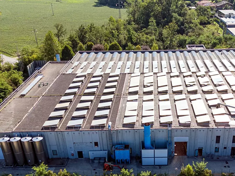 Immagine 9 di Capannone industriale in vendita  in via Bedesco 37 a Sotto Il Monte Giovanni Xxiii