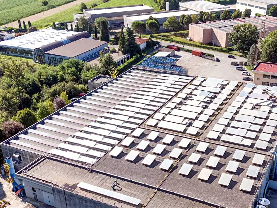 Immagine 12 di Capannone industriale in vendita  in via Bedesco 37 a Sotto Il Monte Giovanni Xxiii