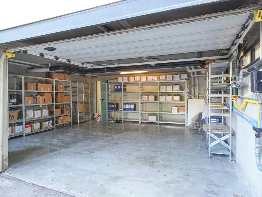 Immagine 50 di Capannone industriale in vendita  in via Bedesco 37 a Sotto Il Monte Giovanni Xxiii