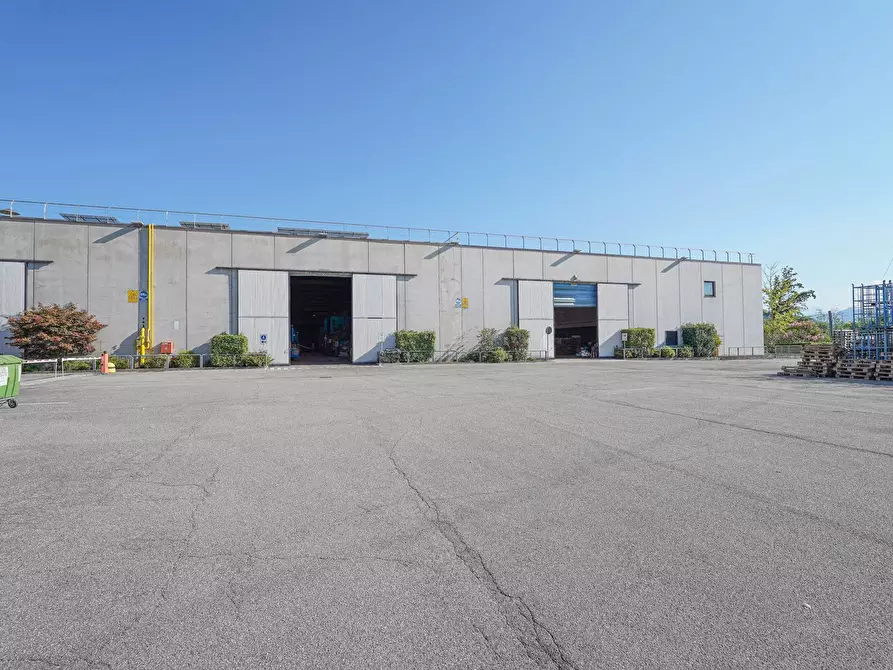 Immagine 87 di Capannone industriale in vendita  in via Bedesco 37 a Sotto Il Monte Giovanni Xxiii