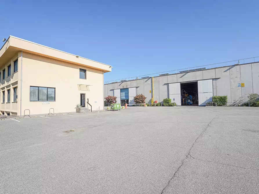 Immagine 24 di Capannone industriale in vendita  in via Bedesco 37 a Sotto Il Monte Giovanni Xxiii
