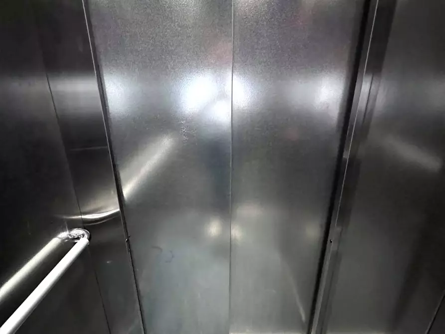 Immagine 20 di Ufficio in affitto  in Via Marco Biagi 95 a Almenno San Bartolomeo