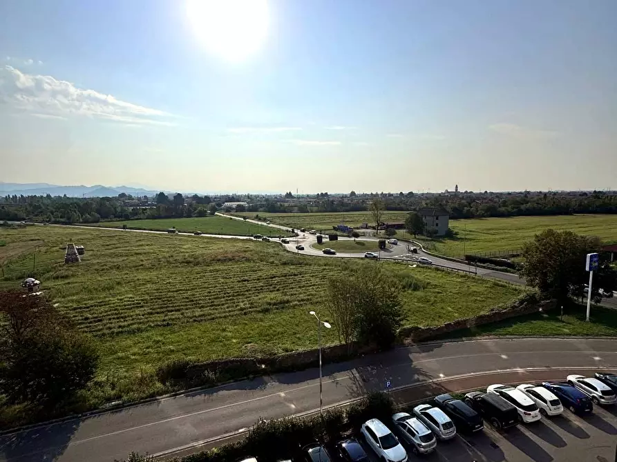 Immagine 34 di Ufficio in affitto  in Via Marco Biagi 95 a Almenno San Bartolomeo