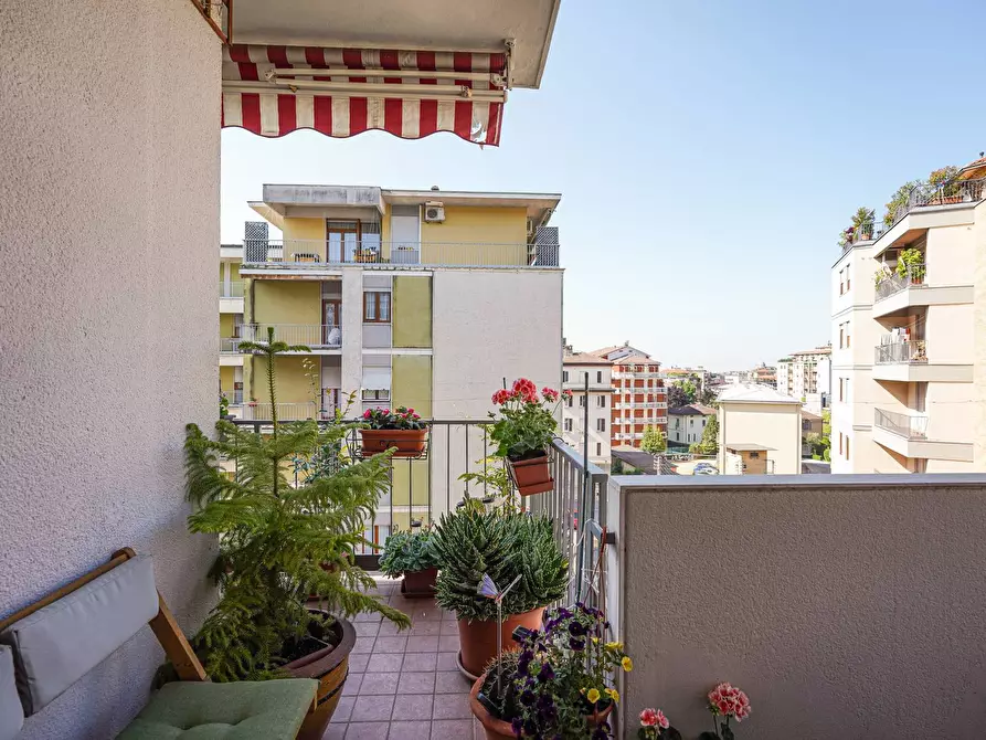 Immagine 19 di Appartamento in vendita  in via IV novembre 14 a Bergamo