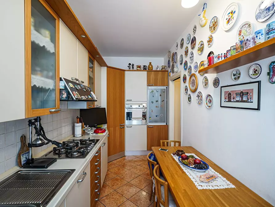 Immagine 9 di Appartamento in vendita  in via IV novembre 14 a Bergamo