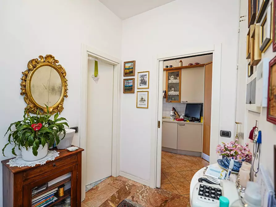 Immagine 27 di Appartamento in vendita  in via IV novembre 14 a Bergamo