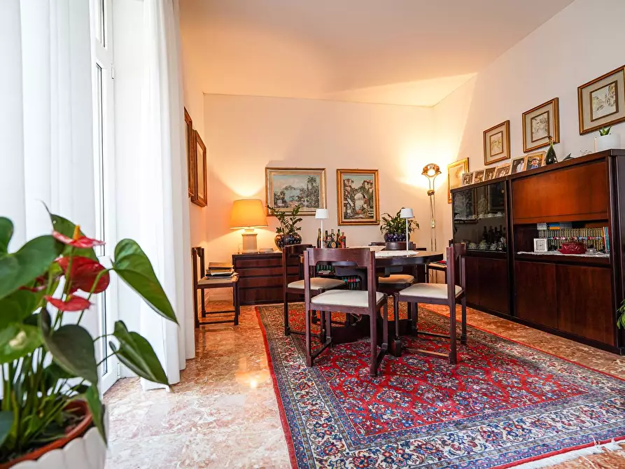 Immagine 4 di Appartamento in vendita  in via IV novembre 14 a Bergamo