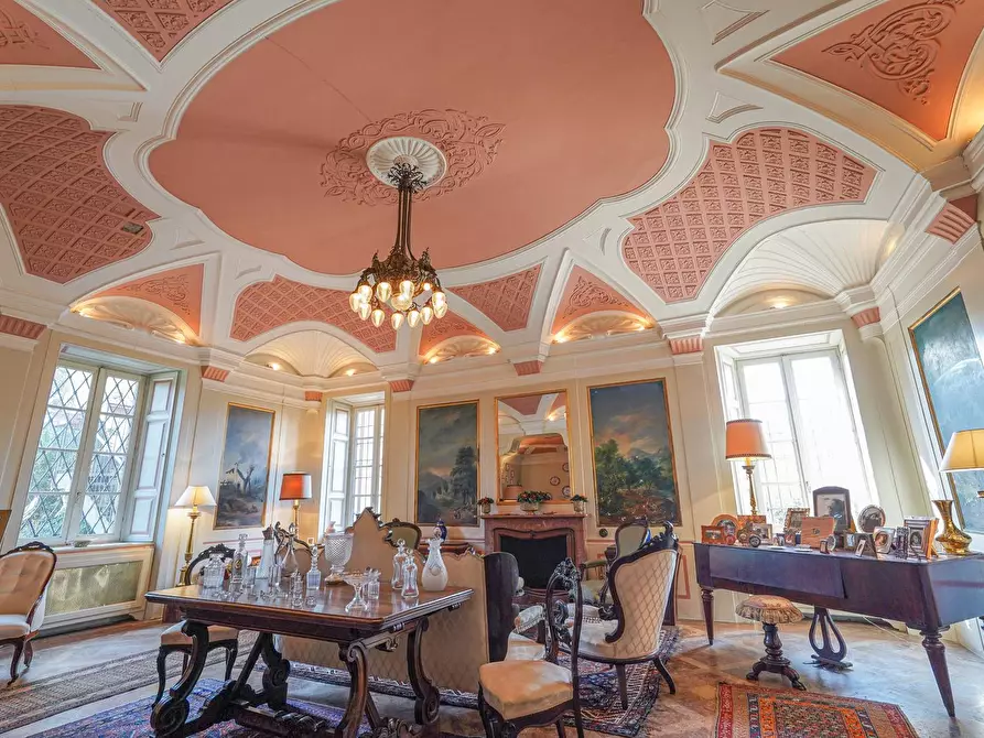 Immagine 22 di Villa in vendita  a Ponte San Pietro