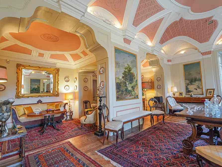 Immagine 25 di Villa in vendita  a Ponte San Pietro