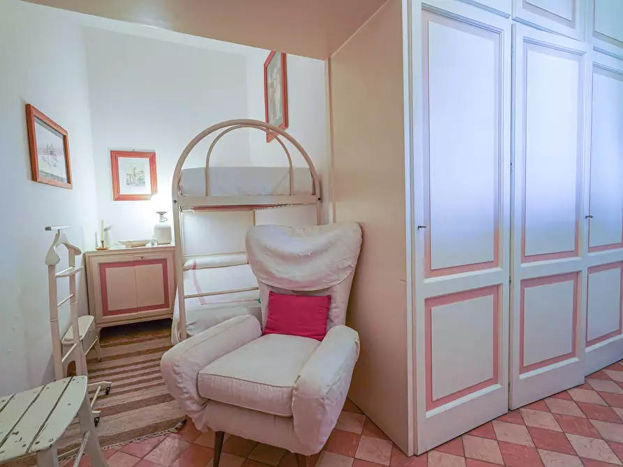 Immagine 33 di Villa in vendita  a Ponte San Pietro