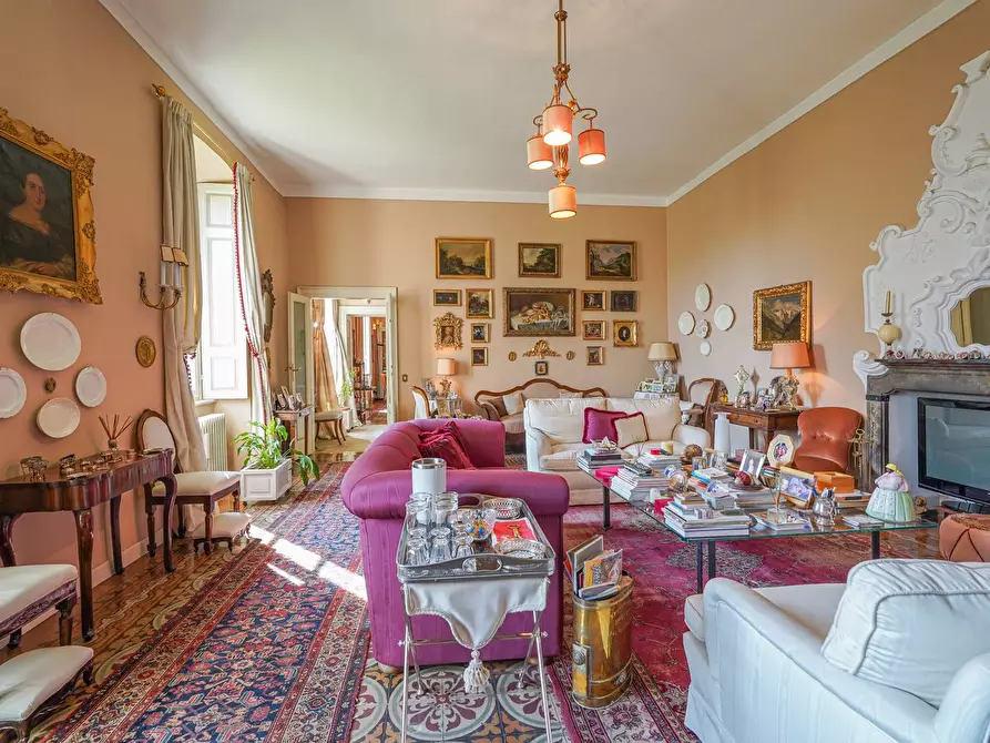 Immagine 40 di Villa in vendita  a Ponte San Pietro
