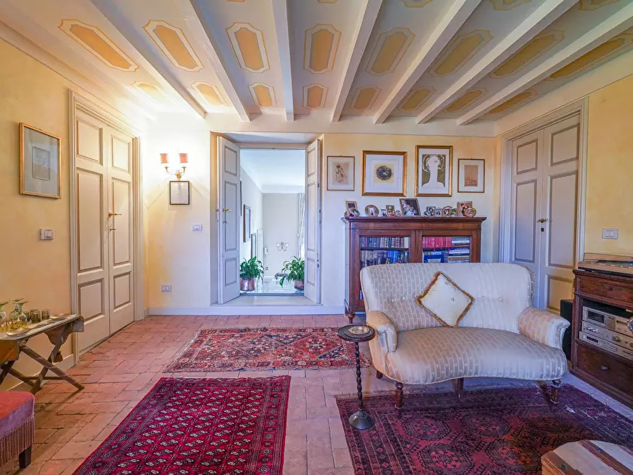 Immagine 49 di Villa in vendita  a Ponte San Pietro