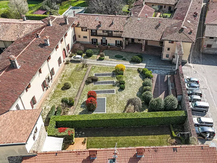 Immagine 4 di Villa in vendita  a Ponte San Pietro