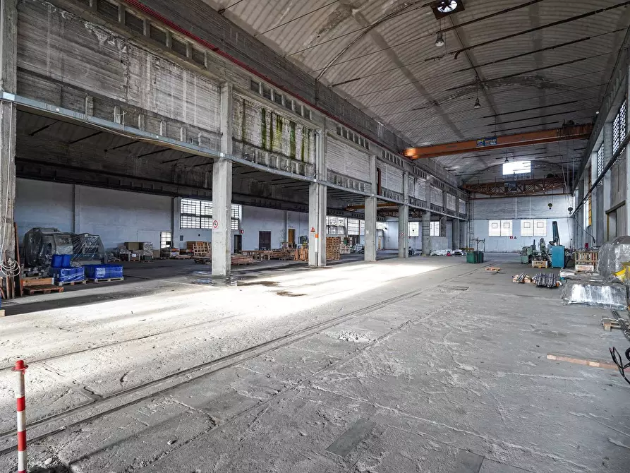 Immagine 5 di Capannone industriale in vendita  in Via Gandhi 1 a Treviolo