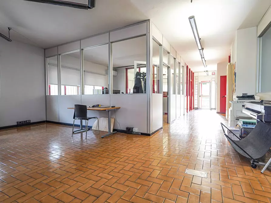 Immagine 11 di Capannone industriale in vendita  in Via Gandhi 1 a Treviolo