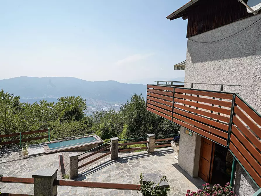 Immagine 8 di Villa in vendita  in VIA COLLE DI SOGNO a Torre De' Busi