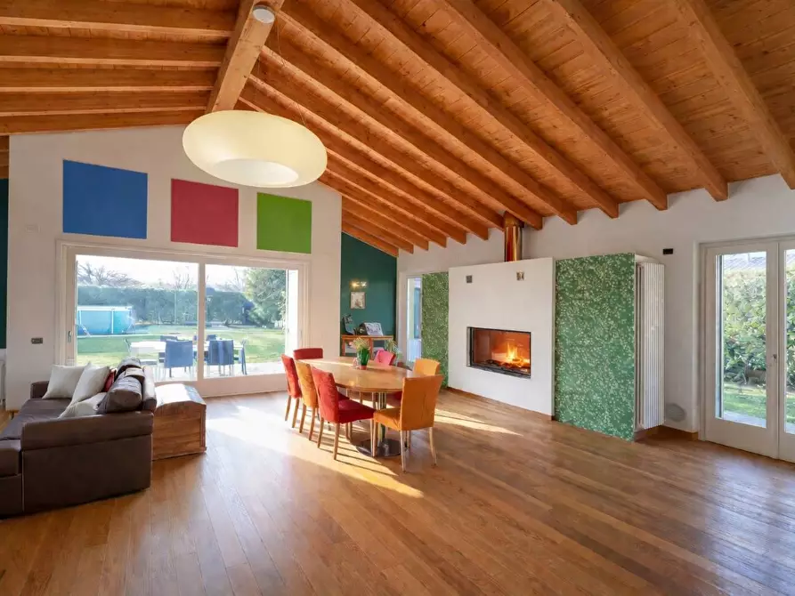 Immagine 3 di Villa in vendita  in via garibaldi 12 a Almenno San Bartolomeo