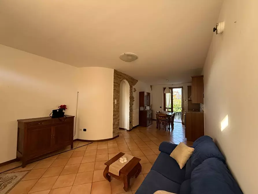 Immagine 3 di Appartamento in vendita  in via trieste 47 a Arcene