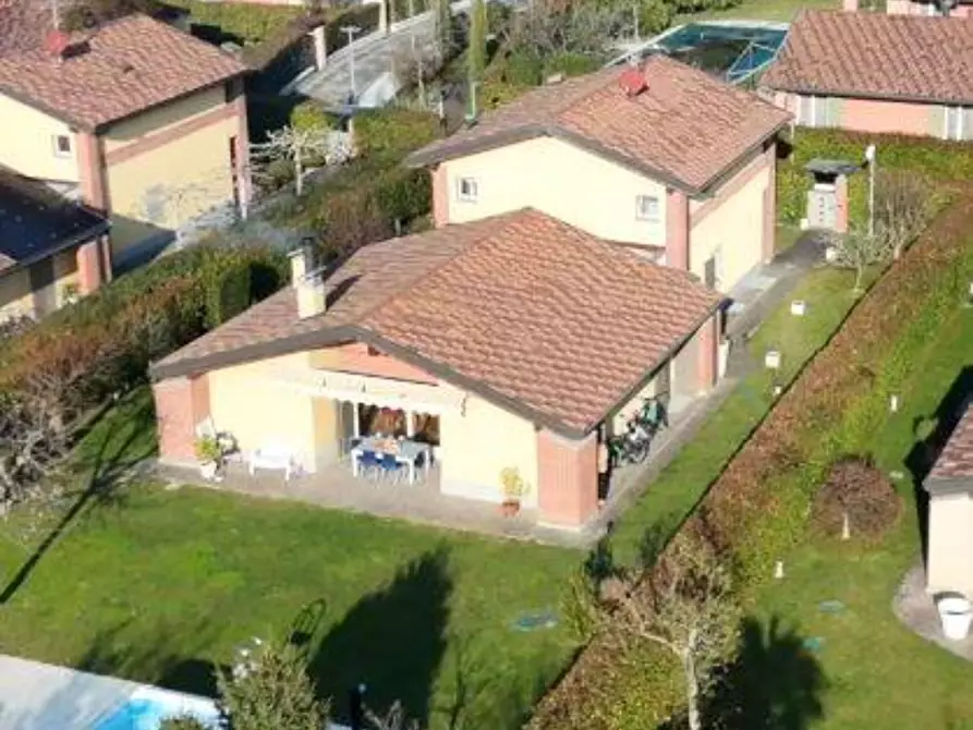 Immagine 4 di Villa in vendita  in via garibaldi 12 a Almenno San Bartolomeo