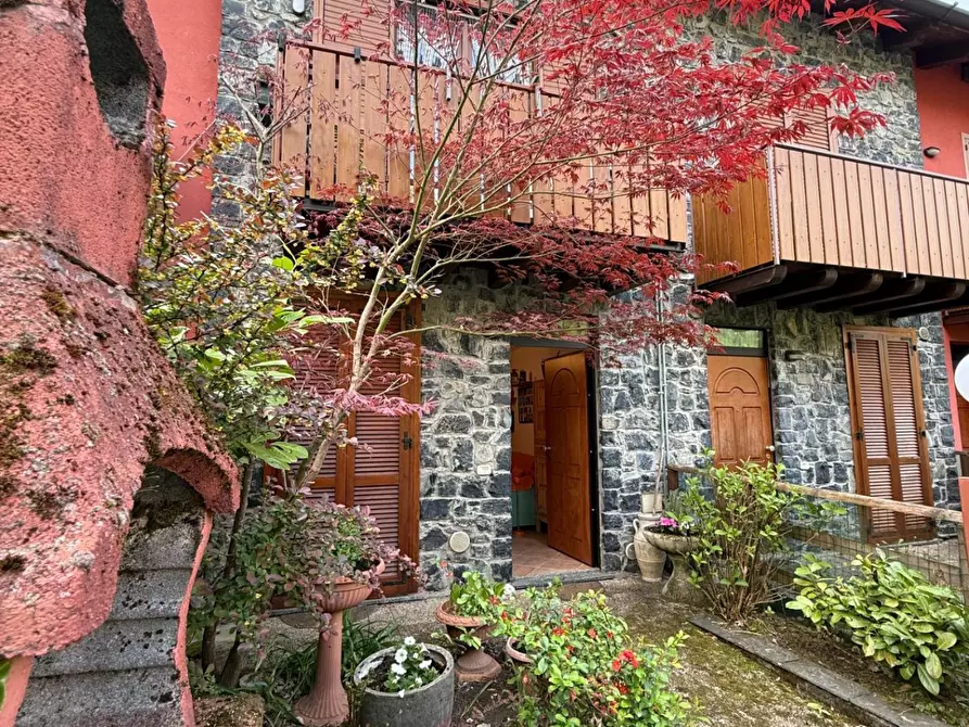Immagine 2 di Appartamento in vendita  a Algua