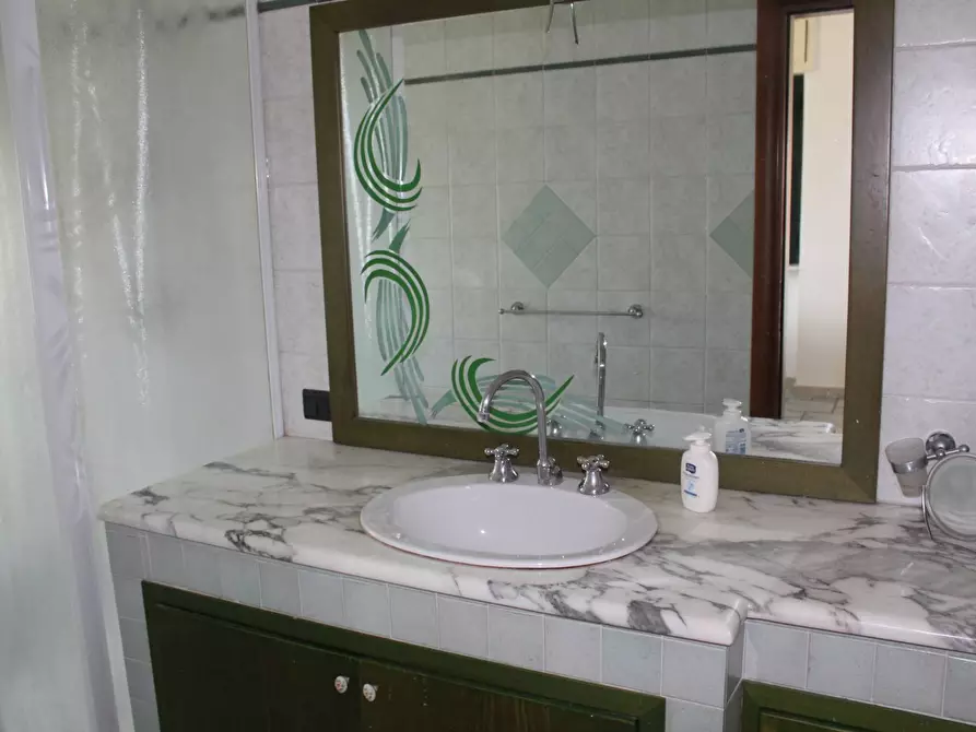 Immagine 33 di Appartamento in vendita  a Agropoli