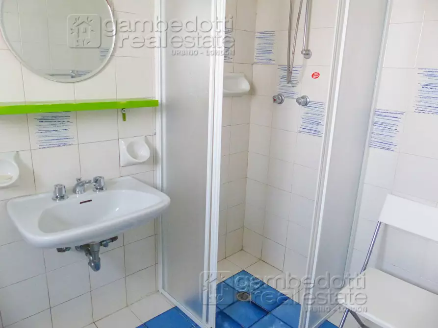 Immagine 25 di Casa indipendente in vendita  a Urbino