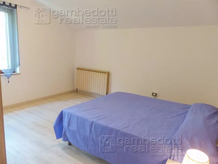Immagine 20 di Casa indipendente in vendita  a Urbino