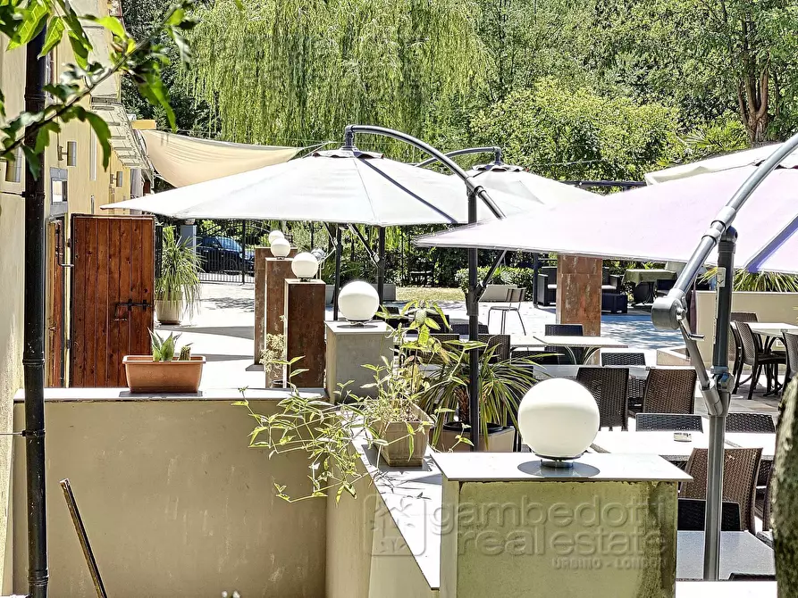 Immagine 37 di Attività commerciale in vendita  a Mondaino