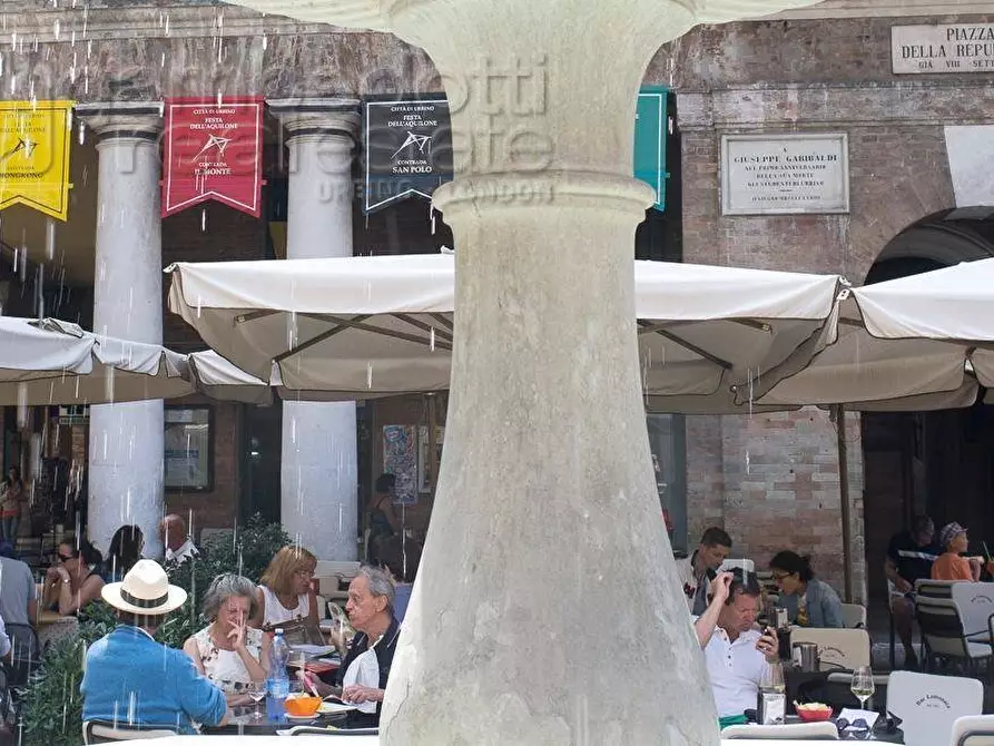 Immagine 16 di Bar / Ristorante in vendita  a Urbino