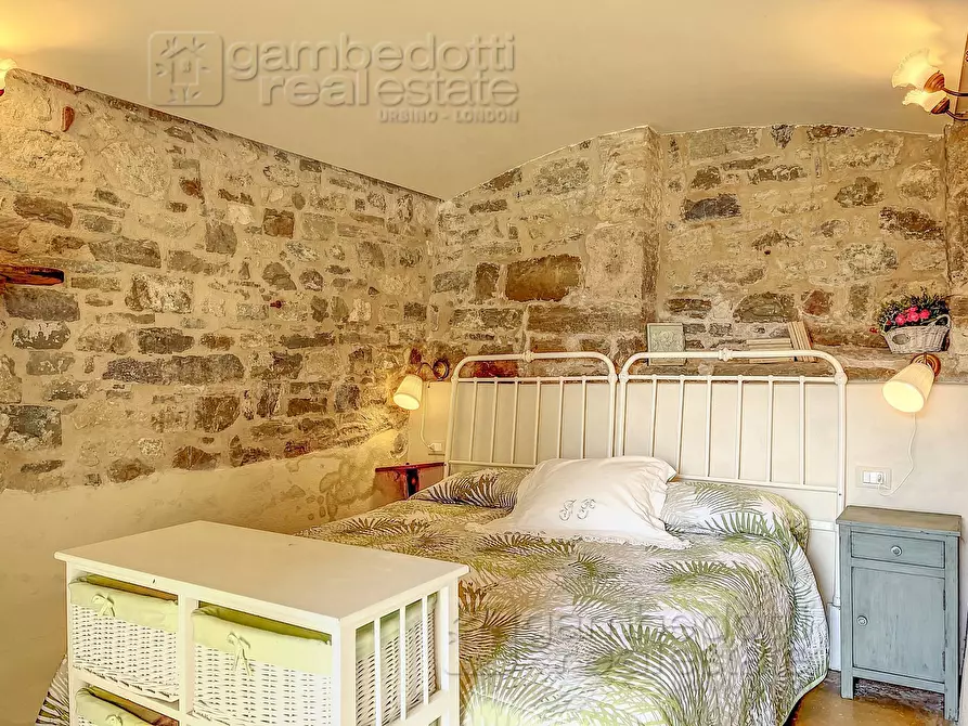 Immagine 8 di Appartamento in vendita  a Montecopiolo