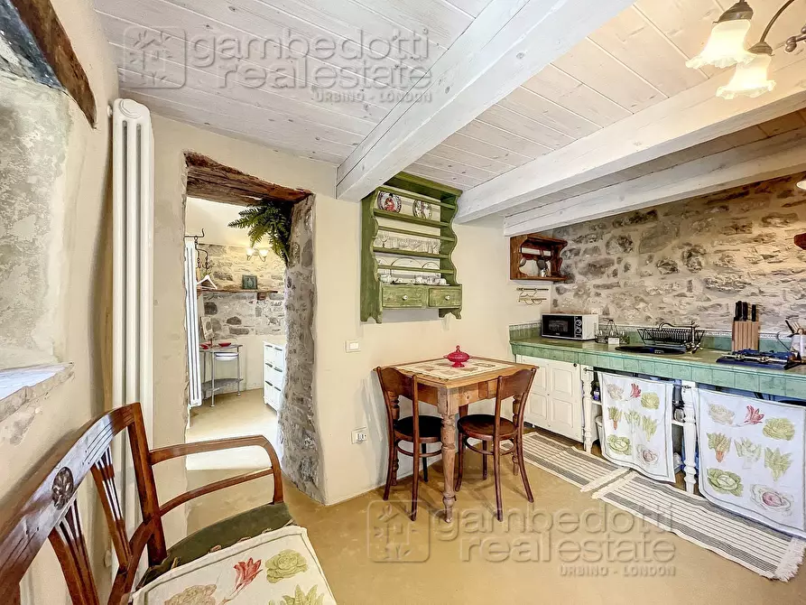 Immagine 4 di Appartamento in vendita  a Montecopiolo