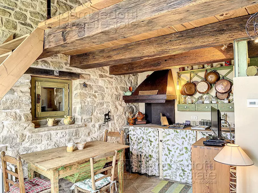 Immagine 11 di Casa indipendente in vendita  a Montecopiolo