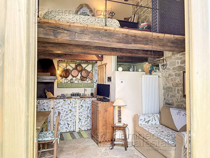 Immagine 7 di Casa indipendente in vendita  a Montecopiolo