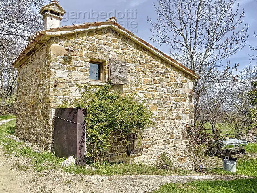 Immagine 2 di Casa indipendente in vendita  a Montecopiolo