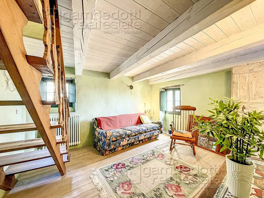 Immagine 12 di Appartamento in vendita  a Montecopiolo