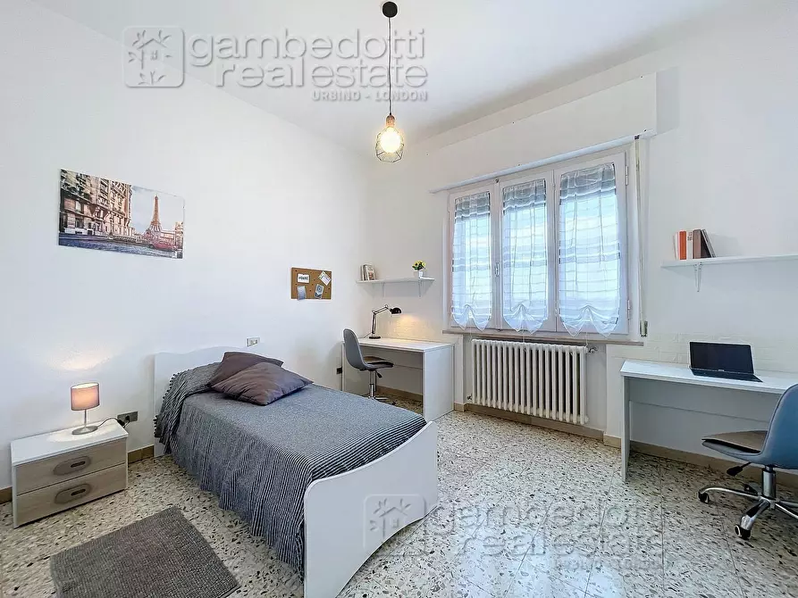 Immagine 12 di Camera in affitto  a Urbino