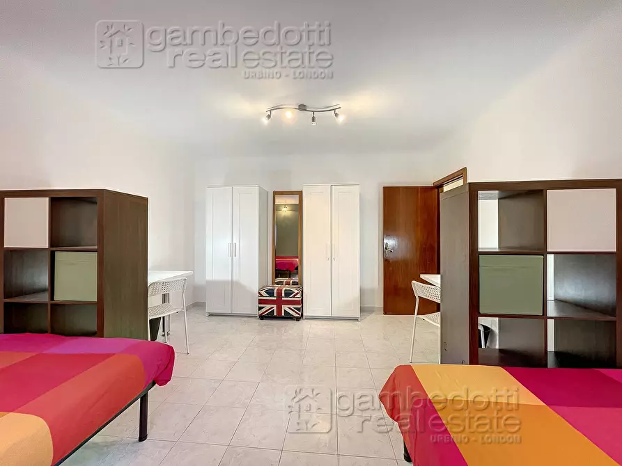 Immagine 10 di Appartamento in affitto  a Urbino