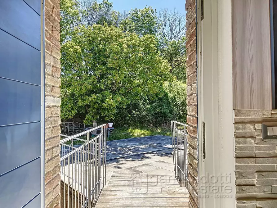 Immagine 29 di Appartamento in affitto  a Urbino