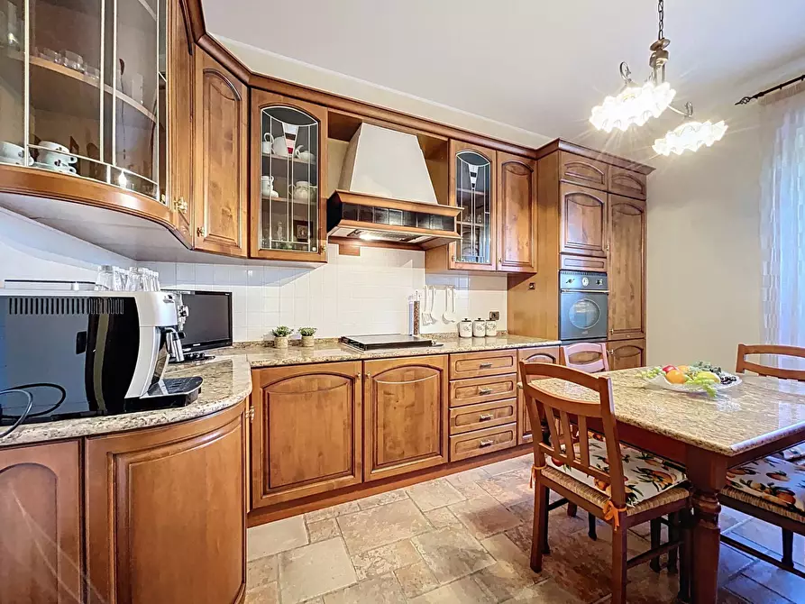 Immagine 22 di Villa in vendita  a Cagli