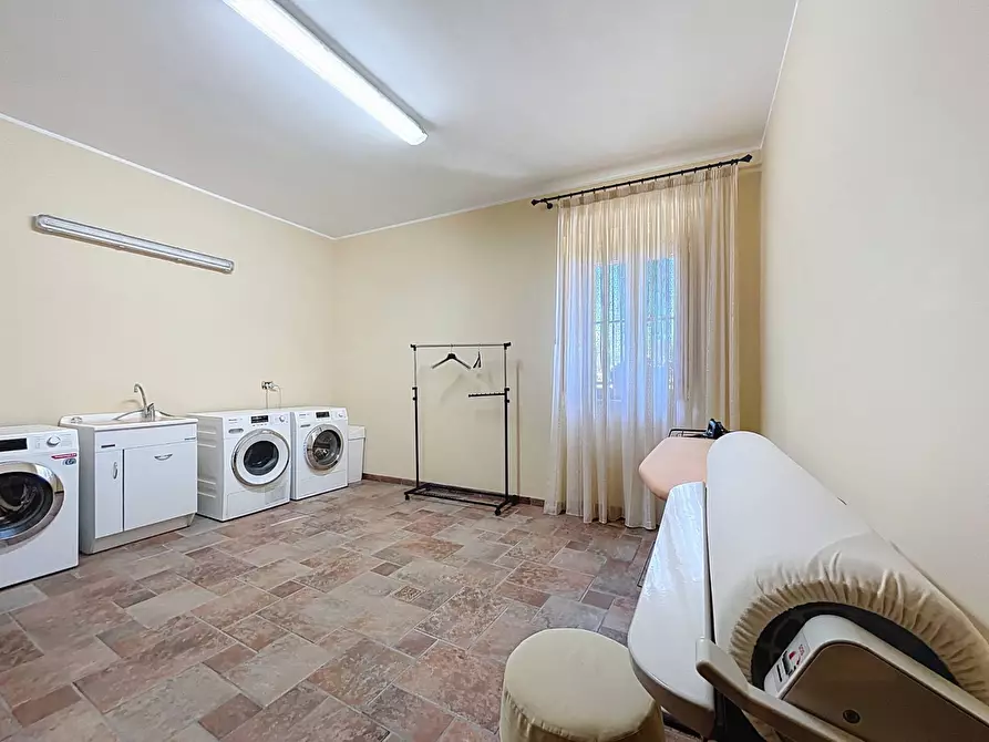 Immagine 147 di Villa in vendita  a Cagli