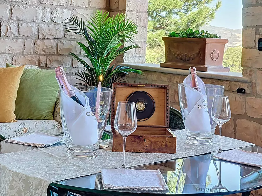 Immagine 83 di Villa in vendita  a Cagli