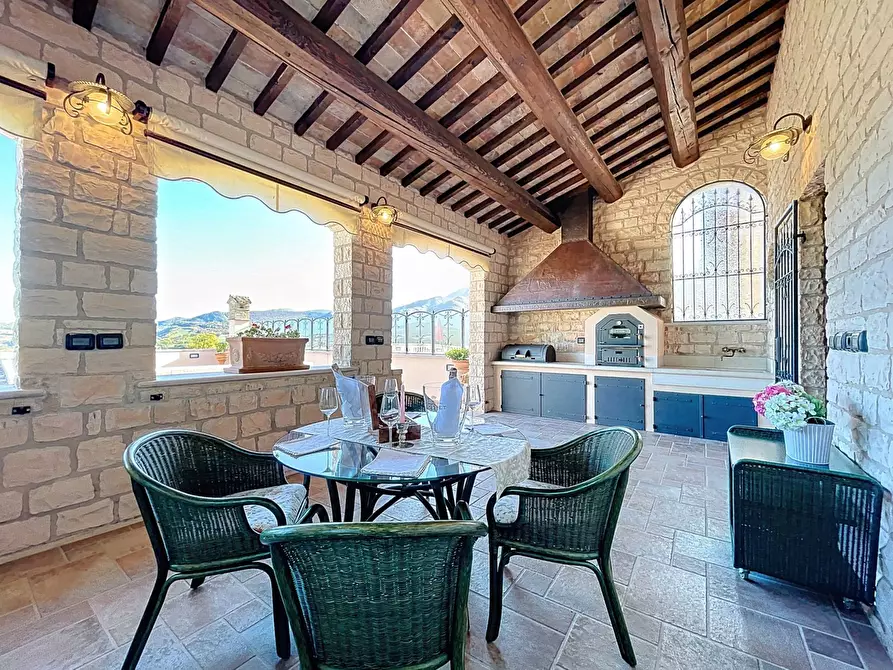 Immagine 86 di Villa in vendita  a Cagli