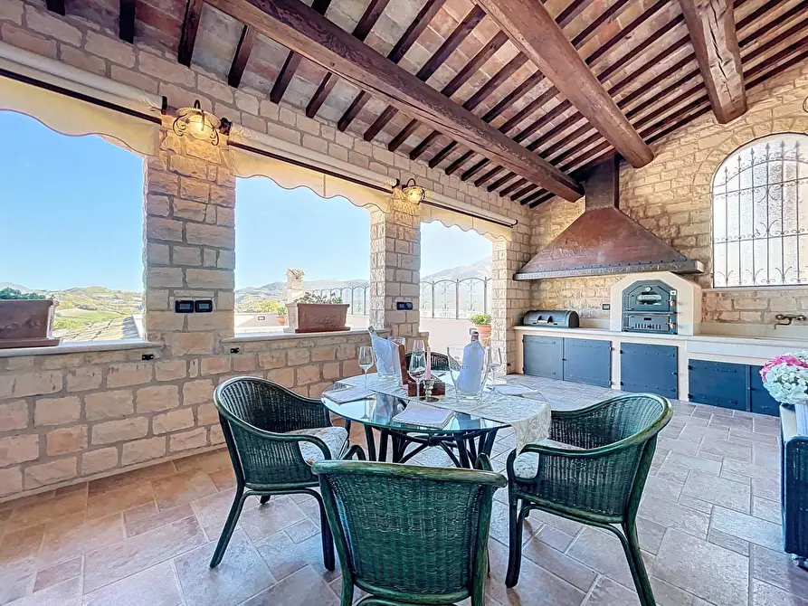 Immagine 88 di Villa in vendita  a Cagli