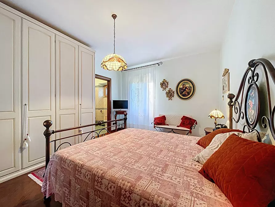 Immagine 50 di Villa in vendita  a Cagli