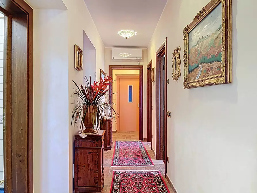 Immagine 43 di Villa in vendita  a Cagli