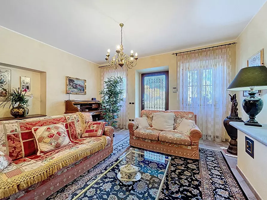 Immagine 16 di Villa in vendita  a Cagli