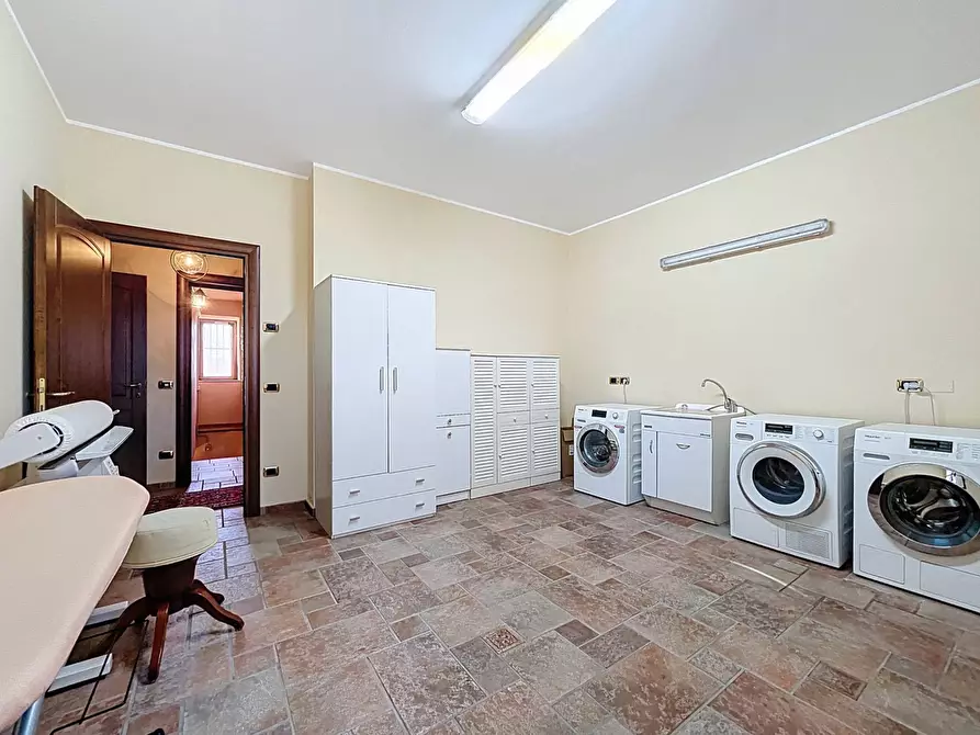 Immagine 148 di Villa in vendita  a Cagli