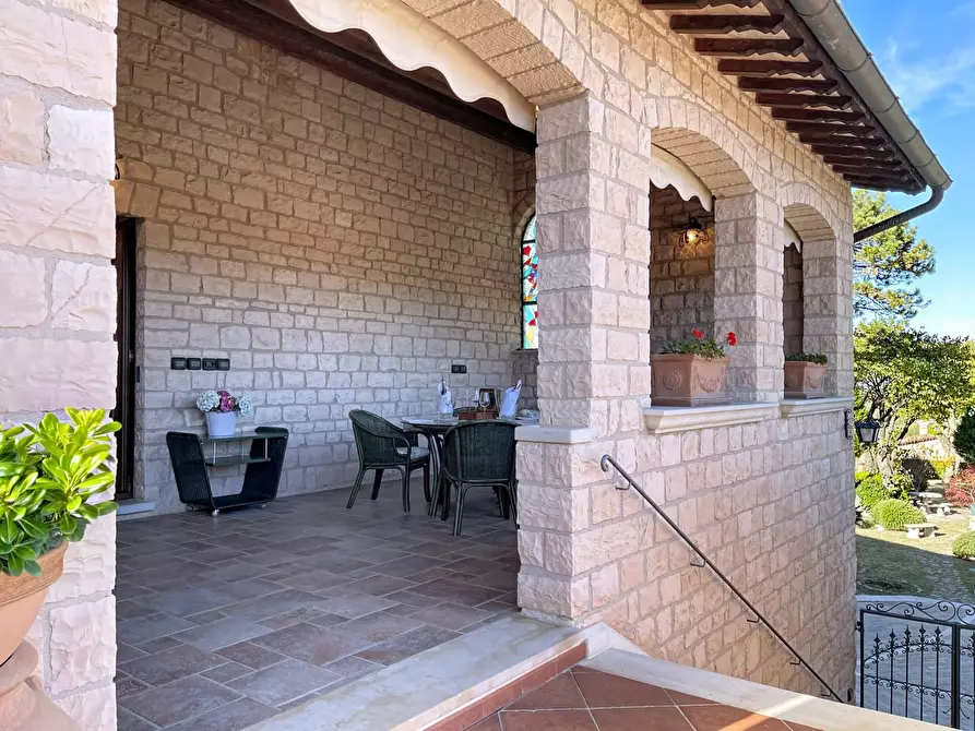 Immagine 99 di Villa in vendita  a Cagli